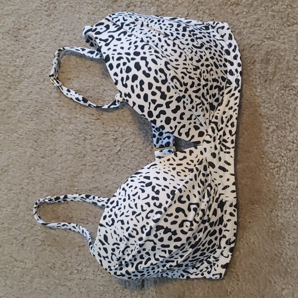 Victoria's Secret Swim Bikini Top EUC